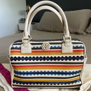 Tory Burch Robinson bag w/ crossbody strap